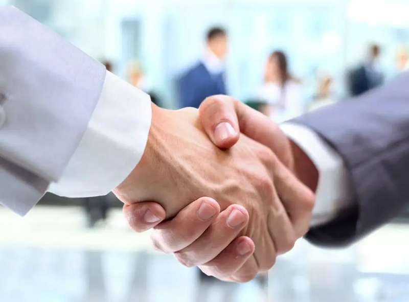 鈕盈封閉式冷卻塔：高效節(jié)能的工業(yè)冷卻解決方案